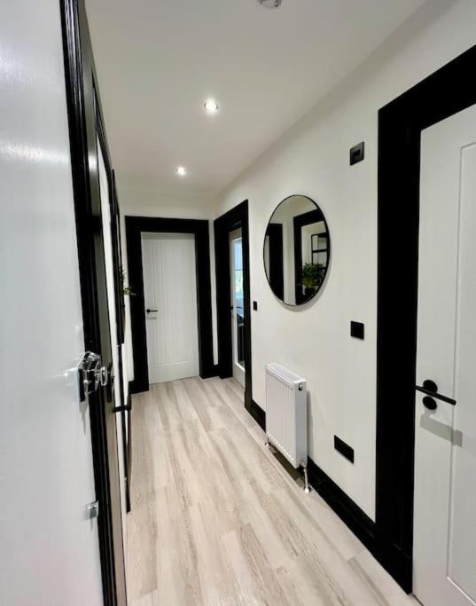 Contemporary Flat In Prime Centre EDI