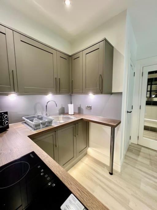 Contemporary Flat In Prime Centre * EDI