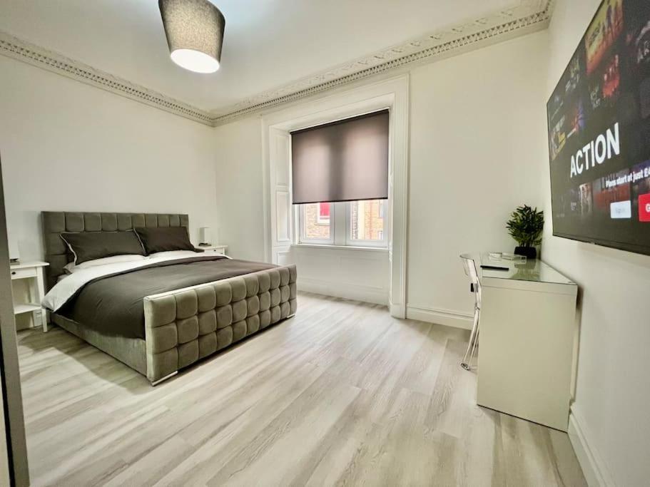 Contemporary Flat In Prime Centre Appartement